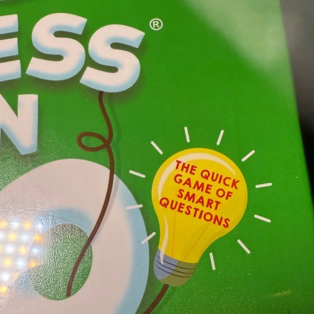 NEW Skillmatics Guess in 10 Animal Planet Kids Card Game